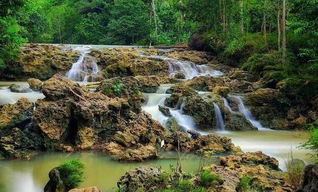 Grojogan Sewu Bomo