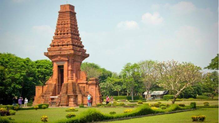 Tempat Wisata di Kabupaten Mojokerto