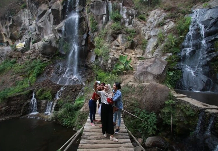 Fasilitas di Coban Putri