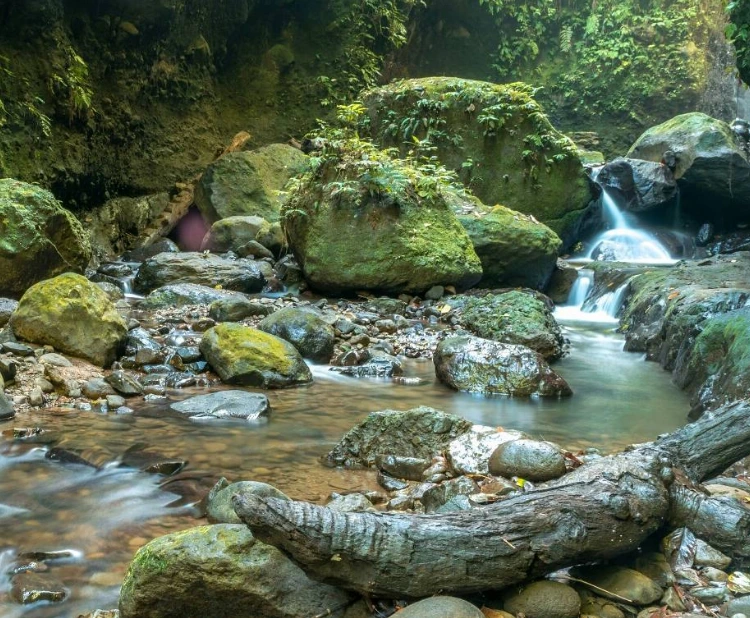 Jam Buka dan Biaya Masuk ke Air Terjun Slampir