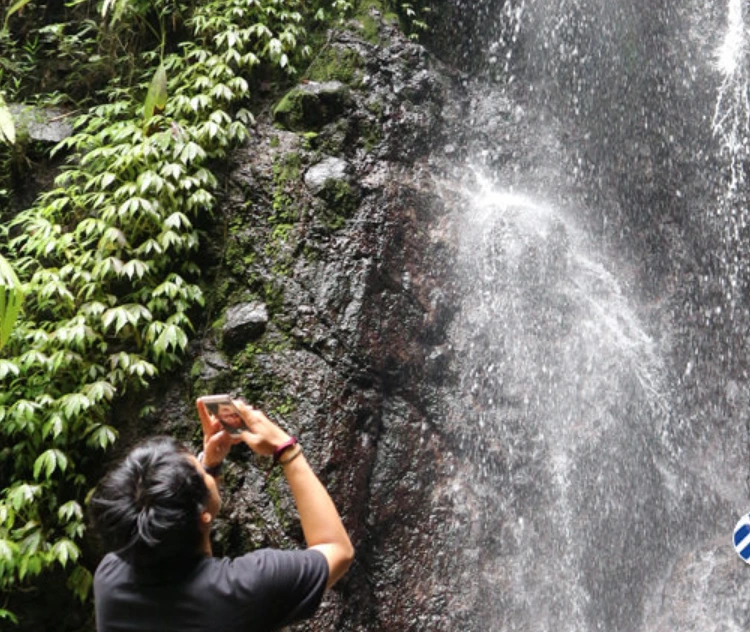 Informasi Umum Mengenai Air Terjun Banyulawe