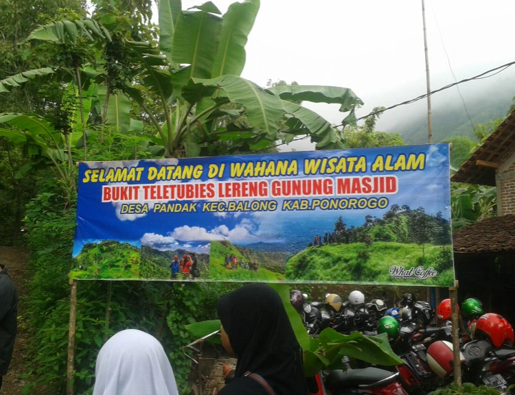 Mengenal Lebih Dekat dengan Bukit Teletubbies