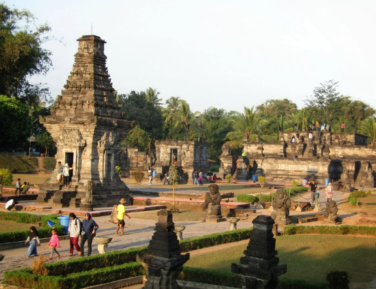 Sejarah Candi Penataran