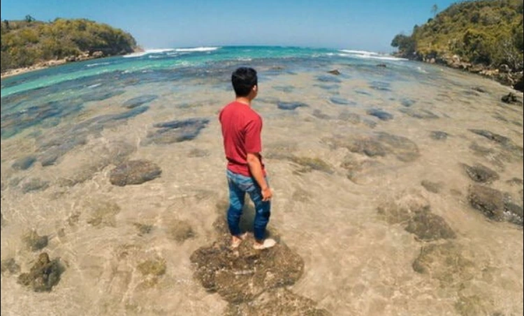 Tips Bepergian ke Pantai Pangi