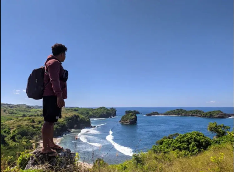 Pendakian ke Bukit