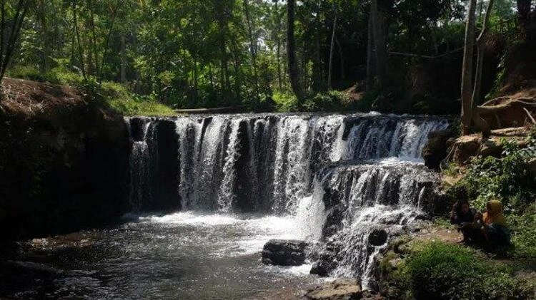 Air Terjun Sumber Salak