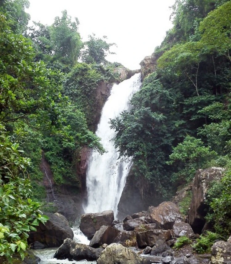 Melihat Pemandangan Indah