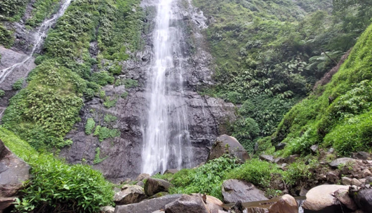 Air Terjun Tretes Wonosalam