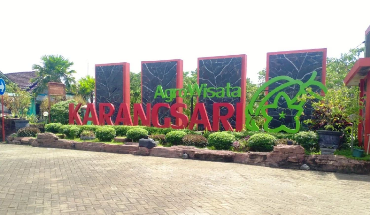 Lokasi dan Tiket Masuk