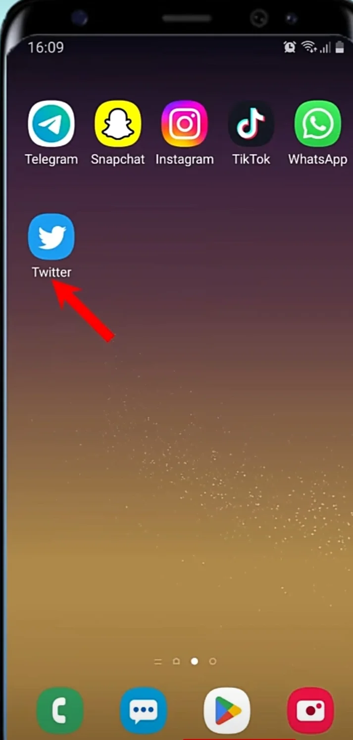 buka aplikasi Twitter