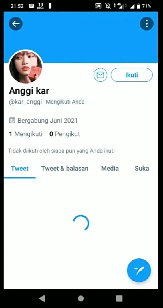 klik tiga garis pada pojok kanan