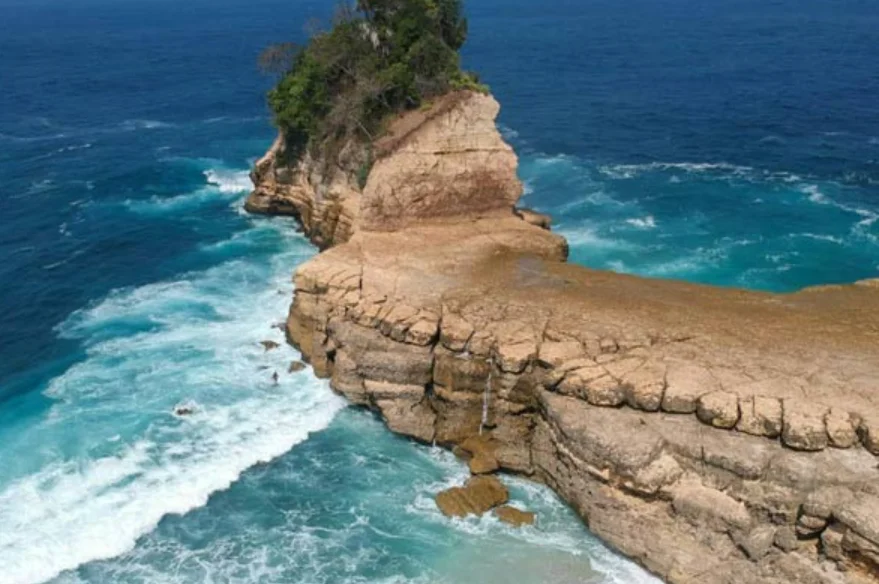 Pantai Pathok Gebang