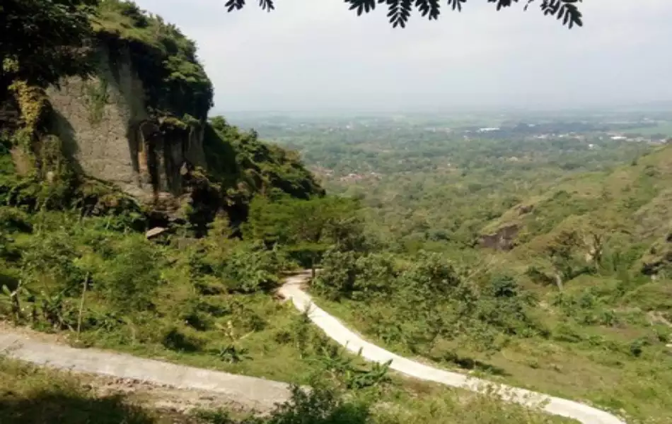 Gunung Gemblung Trenggalek