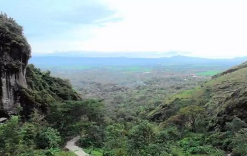 Gunung Gemblung Trenggalek