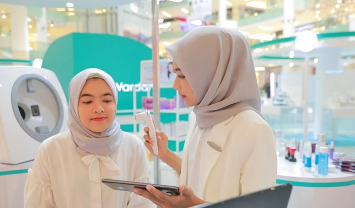 Mengenal Profesi Beauty Advisor