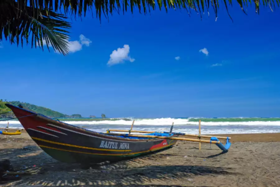 Pantai Konang Trenggalek