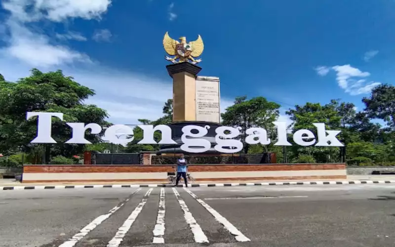 Alun-alun Kota Trenggalek