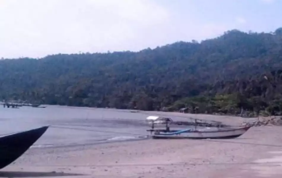 Pantai Mbangko'an Trenggalek