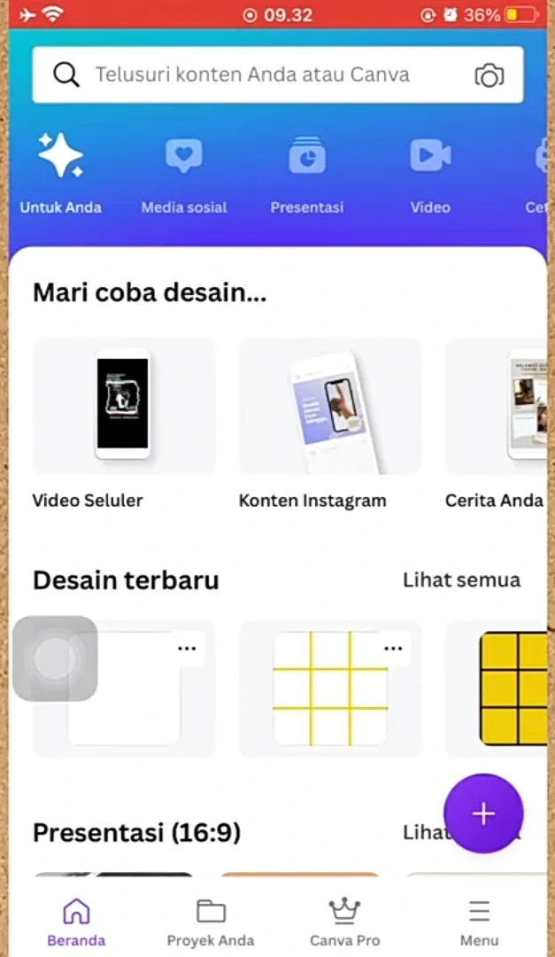 buka saja aplikasi canva