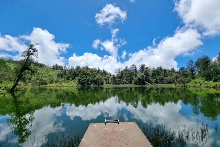 Jam Buka Ranu Regulo