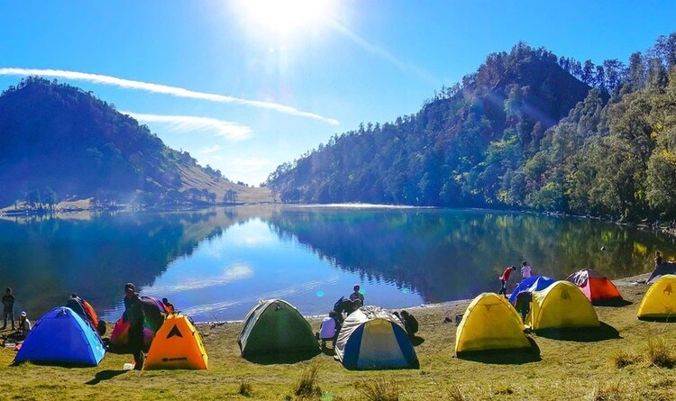 Informasi Umum Danau Ranu Kumbolo