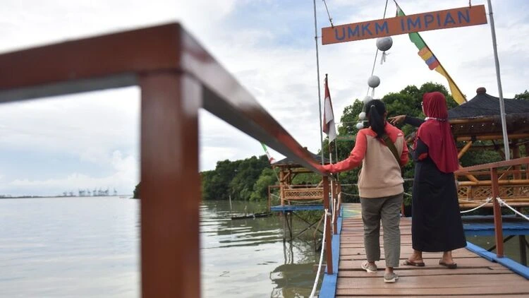 Fasilitas di Kampung Warna Warni