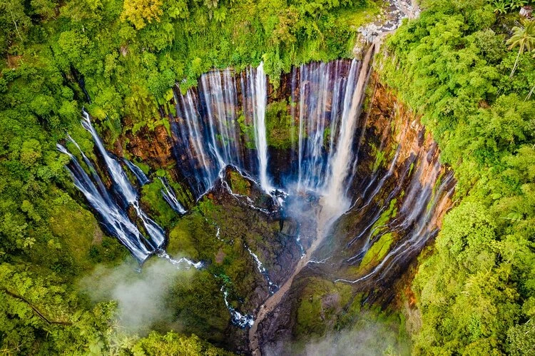 Spot Menarik di Air Terjun Coban Sewu