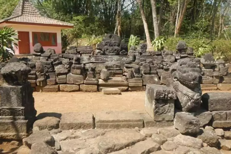 Candi Sadon Magetan