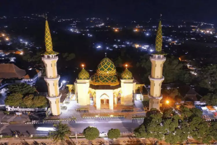 Masjid Agung Baitussalam Magetan