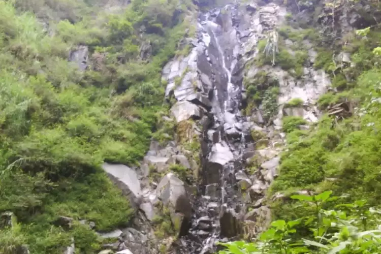 Air Terjun Jarakan Magetan